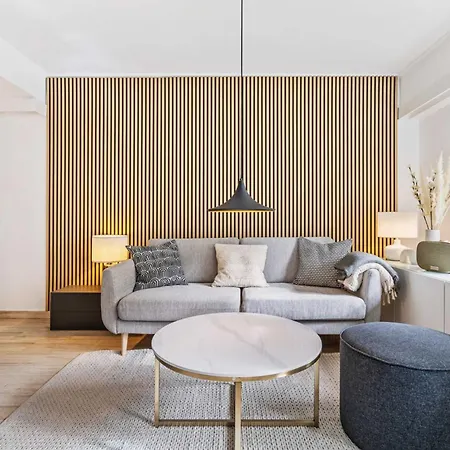 Апартаменты Chic Limpertsberg With Free Parking *