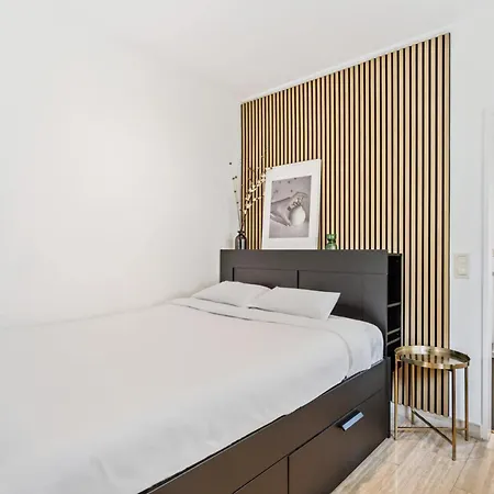 Apartment Chic Limpertsberg With Free Parking & Wi-fi *
