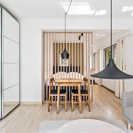 Chic Limpertsberg With Free Parking * Luxembourg