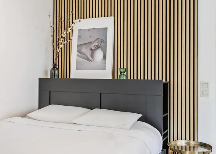 Chic Limpertsberg With Free Parking